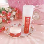 オススメアイテム✨﻿﻿【酒粕化粧水&酒粕クリーム】💕﻿﻿どちらも、ふわっとほんのり酒粕の香りがするんです😊💕﻿﻿化粧水はサラサラとしているけど、すごくしっとり♡﻿﻿クリ&hellip;のInstagram画像