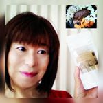 大地のアカシヤ　スティック8g&times;10本入りです。これすごく使い安いです。瓶やボトルだとどうしても垂れてしまってベタベタとい経験がある方も多いのでは？そんな悩みはこれで解決。カレーや焼き肉にハチミツを混&hellip;のInstagram画像