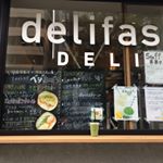 日本橋のデリファスデリさんで、飲む日焼け止めをブーストしたグリーンデトックススムージーをいただきました。飲みやすくて美味しい！#delifas#デリファス#飲む日焼け止め#スムージー#treatt&hellip;のInstagram画像