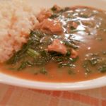 チキンと法蓮草のカレー♪レモン汁でマリネした鶏肉を、鷹の爪の香りをつけたオイルでソテー。法蓮草と一緒に、カレーで軽く煮込みました。カレーは、長崎五島列島にある #ごと株式会社 の「五島&hellip;のInstagram画像