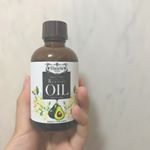 💚....「ヘアリエ リペアリーオイル」をお試しさせていただきました✨..ヘアオイルってベタつくイメージがある方も多いと思うのですか、これは全くベタつかない！！&hellip;のInstagram画像