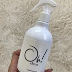 クッション じゅうたん 子供の手足 バッグや靴 キッチンや調理器具にも除菌消臭スプレーオシャレモノトーンボトルでインテリアにも馴染むよ！#除菌 #消臭 #クレス #ボトル #モノクロ #詰替え&hellip;のInstagram画像