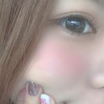 ..高含水レンズなので潤いたっぷりで、初心者でも着けやすいカラーコンタクトレンズになっています☻派手になりすぎず、いい大きさでナチュラルメイクにも 💄シンプルで学校、仕事場にも着けてい&hellip;のInstagram画像