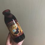 .スマホやPC見てる時間長いし目の疲れが気になるので無添加のアロニアジュース🍹ポリフェノールがブルーベリーの5倍なんだって。炭酸水に混ぜて飲んでる🌿..のInstagram画像
