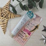 **美容部員時代、首元ってごまかせない。年齢が意外と1番出ると言われていた首元。*覚えていたつもりなのにいつものスキンケアの残りをちょこっと塗る程度のケアしかお恥ずかし&hellip;のInstagram画像