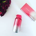 つけたまま眠れる炭酸クリーム泡マスク♪エステシモ「プレサート アスリープ」 ・・・睡眠不足で疲れが肌に出やすい方におすすめなアイテムなんだけど、ムースのような濃密な炭酸泡が肌に溶け込む&hellip;のInstagram画像