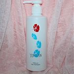 ハイビスカス ヘアシャンプーを使ってみました❣️.低刺激性のアミノ酸系洗浄成分を配合することにより、髪と地肌に優しいノンシリコンのアミノ酸系シャンプーなんですよ💫.自社農場で農&hellip;のInstagram画像