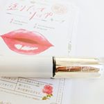 黒龍堂の塗りたてリップキープ。グロスだけど硬めのテクスチャでプル艶感が持続するのが特徴。.春夏の艶肌・艶リップから打って変わって秋冬はマットが推されていますが、断絶リップは艶派。マット&hellip;のInstagram画像