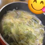 写真のクオリティーが低くて申し訳ないのですが、きのこと白菜と豚肉で重ね煮にして食べました😋💗まだ芋掘り行ってないのですが待ちきれずにきのこが旬ってことで早速作ってしまいました汗とっても美味&hellip;のInstagram画像