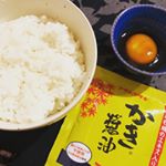 PRです～😗※#よなよなお弁当 じゃないよ😂...ご縁があって#アサムラサキ さんのかき醤油を頂いたのでさっそく旦那さんと晩ご飯に食べてみました😘(安心してください。おかずも作ったよ。&hellip;のInstagram画像