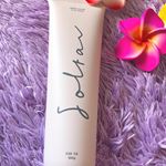 泡立て不要！天然由来成分100%の泥洗顔💆&zwj;♀️💫🌼.#ソルタル #soltar #ハーブスクラブクレイウォッシュ #精油美容 #時短洗顔 #多機能洗顔 #天然由来成分 #角質肥厚 #カオリン&hellip;のInstagram画像