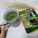 玉露園様より濃いグリーンティーのお試しをさせて頂きました．・国産宇治抹茶入りで、手軽に高級抹茶が味わえちゃいます。ホットで飲んでも飲みやすい！ミルクを入れて、抹茶ミルクにしても&hellip;のInstagram画像