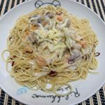 今日のお昼は久々に次男もいるのでパスタに！・ジェフリザーブズのクラムチャウダーをアレンジした簡単調理・ペペロンチーノにクラムチャウダーとチーズをかけたパスタ🍝・この&hellip;のInstagram画像