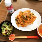 ドレッシングで有名なピエトロの「パットフッテベリー」のモニターの機会をいただいたのでご紹介します。フライドオニオンにクランベリー、ブルーベリー、クコの実、かぼちゃの種が入っています。コールスロ&hellip;のInstagram画像