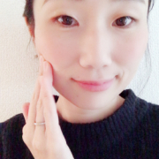 「愛用したい！」乾燥からできる大人ニキビに【アッカノン】 で「うるおいケア」してみませんか？の投稿画像