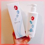 🌺ハイビスカスへアシャンプー﻿﻿髪と頭皮のトラブル・自分に合ったヘアケア商品をお探しの方へおすすめのシャンプーを紹介します。﻿﻿それがこちら💁&zwj;♀️﻿@yumejin_official&hellip;のInstagram画像