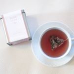今朝もRoselaboで美味しくて安全なオーガニックのteatimeを☕❤人工的な香料は使用せず、無農薬の国産ローズだけのいい香りが広がり、色もとても綺麗😍🌹ビタミンC, ポリフェノール, 食&hellip;のInstagram画像