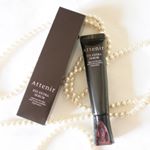 アテニアのアイエクストラセラム❤今まで目立っていた目もとのしわや、目尻のしわが、目立ちづらくなっている感じです😻🎵🎵ふっくらとして、保湿されているので即効性もあり、効果があると思います。もう少&hellip;のInstagram画像