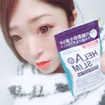 ‪内臓脂肪を減らすｻﾎﾟｰﾄをするﾍﾗｽﾘﾑ。1日12錠なので多いかな？って思ったけど毎食後4錠だけやから全然飲みやすい✨匂いなども特になく粒も小さいので飲みやすかった🙂💡運動、食事制限と併用して続け&hellip;のInstagram画像