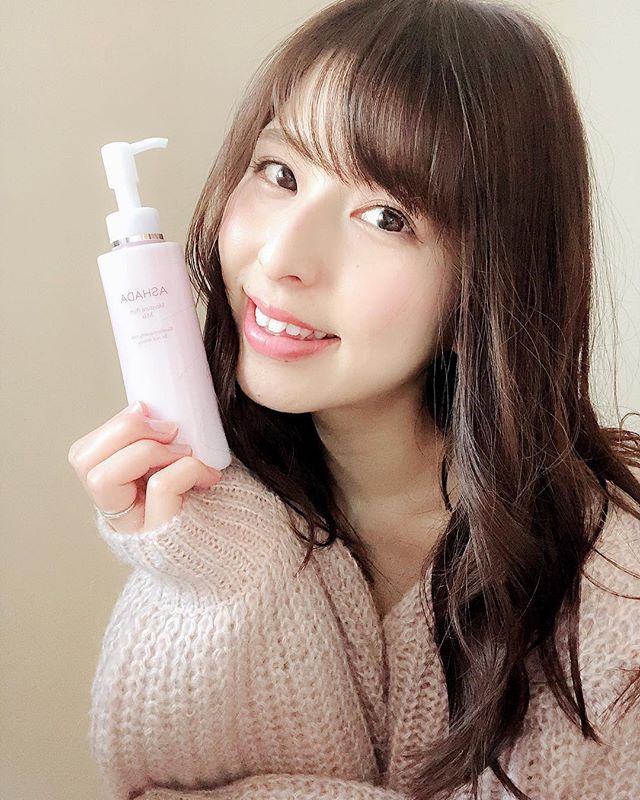 口コミ投稿：前回、化粧水を投稿した( @ashada_official )の乳液💓ライン使いでさらにもちもちなお…