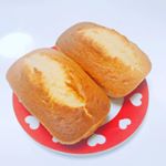 アルミ型から外したら更にいー感じでーした💗旦那ちゃんから美味しいいただきました🙆&zwj;♀️◎ #おやつ#手作り#パウンドケーキ#共立食品 #手作りスイーツでクリスマス #monipla #ky&hellip;のInstagram画像