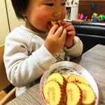 「おいしい！おいしい！」と手が止まることなく食べ続けていた伊達巻♡素材にこだわって安心して子供と食べられるものって本当に素敵🌝残りはお節に入れましょう♡#摘み食いボーイ#お&hellip;のInstagram画像
