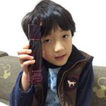 今まで使っていた化粧水では、最近肌馴染みが悪くなっていたので😱.美肌因子に着目した、独自減量💐サーチュラーイザーS6💐配合の化粧水を使う事にしました✨.大好きな薔薇の香りがして、500円玉&hellip;のInstagram画像