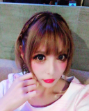 「ヘアメイク、私服など」の画像（2枚目）