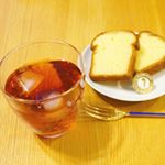 #モニプラ で当選。#ヤマサン の#発酵緑茶 。#茶願寿アイスティーでは、旦那さんの親族に年始のご挨拶に伺ったとき頂いた、#塩パウンド とともに。お茶は#発酵 すると、カフェインが少な&hellip;のInstagram画像