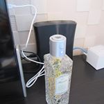 株式会社グリーンハウス　様の 「ハーバリウムUSB加湿器」　使ってみました。 .こちらはハーバリウムをモチーフにガラスを採用したUSB加湿器なんです。並べておくだけで可愛いよね。 . ★USB&hellip;のInstagram画像
