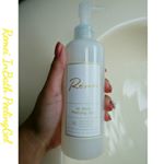 定期的に使っているリメイインバスピーリングジェル。適量とってクルクルマッサージするとジェルがピーリングポリマーに変化！古い角質や老廃物を絡め取ってくれます。お風呂で使えるのがいいですね♡*&hellip;のInstagram画像