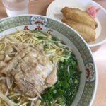 お昼はスエヒロ #きょうの昼ごはん #ひかり味噌phoyou #monipla #hikarimiso_fanのInstagram画像