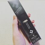 非分解プラセンタ高配合#まつげ美容液#プラセンティーナ アイリバタライザーを頂きました。（＾&nabla;＾）・朝と夜の1日2回で1ヶ月程使用しました。・塗りやすいフロッキーチップで気に入り(&acute;&forall;&hellip;のInstagram画像