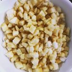 サラダおろしを使って作りたいもの。.我が家に大量にあるりんごを使って、ジャム！パウンドケーキに混ぜても美味しそうです(*&acute;﹃｀*).#ののじ #サラダおろし #チョコおろし器 &hellip;のInstagram画像