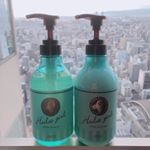 ほんとに髪がふわっとするシャンプー！！ふわっとするたびにいい香りが、、、🥺✨✨さわやかなパッケージもいい感じ🥰ふわっとするけど乾燥してなくて、毛先はスルスル、トップの部分のぺしゃんこ髪がス&hellip;のInstagram画像