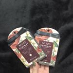 🌱.....何万年ぶりのグレー以外のカラコン！！！ナチュラルもありだね三枚目の左が裸眼で右が装着👀#寄り目なりかけ#笑#UVカット#すごすぎ#👏#箱可愛すぎ&hellip;のInstagram画像