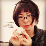 こう乾燥する毎日が続くと、あちこちカサカサしてやばいです😭ワセリンのリッチバームは、いつも持ち歩いて手軽に使えるので重宝します🙏✨ゼラニウムの香りにも癒されます😊❤️唇、口周りや指先、かか&hellip;のInstagram画像