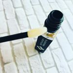 「非分解プラセンタ美容液高配合」のまつ毛美容液【プラセンティーナ アイバタライザー】を使用して1ヶ月近く経ちました( &acute;&forall;｀)💕＊このまつげ美容液、なんと！非分解プラセンタが60％も配合されて&hellip;のInstagram画像