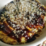 「こんばんは。」あなた自慢のお好み焼きを作って投稿！かつお節踊るお好み焼きを作ろう♪の投稿画像