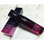 ..💄Attenirずっと求めてたとろみのあるベタベタしない保湿力最高な化粧水❤︎とろみあるのって中々浸透してくれないの多いけどこれはすっと吸い込んでくれる優秀くん🏅.&hellip;のInstagram画像