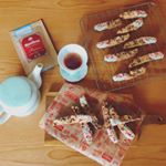 ．#バレンタイン #手作りバレンタイン #4年連続 #ビスコッティー #簡単おやつ #ナッツ大好き #コストコのミックスナッツ #黒糖ビスコッティ #お家カフェ #カフェタイム #おやつ #タイガ&hellip;のInstagram画像