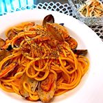 🍝昨日使いそびれたあさり〜娘がめっちゃ貝に食いつく🤣笑#ボンゴレロッソ#サラダ#パスタ#パスタランチ#ランチ#lunch#お昼ご飯#あさり#冬ねパスタフェスティバル#snapdish #m&hellip;のInstagram画像