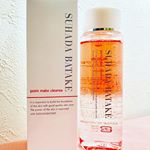 素肌畑ポイントメイククレンザ お試しさせて頂きました✨✨ ..【商品紹介】素肌畑ポイントメイククレンザポイントメイクもしっかり、するっと落とすクレンザ✨ .🔸2層式になっていて&hellip;のInstagram画像