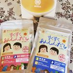 お出汁〜🎶まるさんのお出汁〜(^^)✨発見🎶出汁系大好き❤早速、ふりかけにもできるとのことで、やってみた🎶香りがすごい♡♡♡ 一包ずつ出汁パックになってて、パックをあけてふりかけに&hellip;のInstagram画像