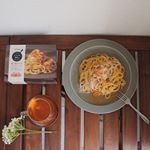 ﻿#今日のお昼ごはん﻿﻿﻿╭☞ @pietro_19801209﻿ドレッシングで有名な ピエトロの､､﻿﻿蟹と蟹みそのトマトソース 🍝❀﻿﻿﻿麺とソースが&hellip;のInstagram画像