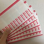*《プロ仕様　手荒れ保護フィルム　フィットバンN》2枚目でわかるようにとっても薄い！！だから付けてみてもあんまり締め付けが強くなく付けてることを忘れられる🤲.今皮がめくれて洗い物の時沁みる所に&hellip;のInstagram画像