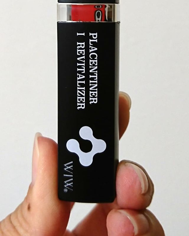 口コミ投稿：まつ毛美容液というものを初めて使いました！このまつ毛美容液は一本で三役。まつ毛…