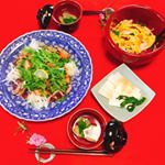 **今年の3/3は予定が入っていたためひな祭りができなかったので&hellip;今日、母と9日遅れのプチひな祭りをしました🎎🌸ひな祭りといっても大人2人なので料理を作って食べるくらいですが☺️💦&hellip;のInstagram画像