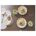 ＊お昼ご飯・ピエトロさんからいただいたレモンドレッシングと梅ソースで簡単おうちパスタランチ🍝ツナとほうれん草の梅パスタとレモンドレッシングサラダ🍋息子はパスタは悲惨なことになるので&hellip;のInstagram画像