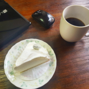 「お気に入りのマグカップでコーヒータイム」コーヒーポットのモニター募集の投稿画像